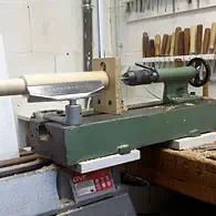 Spinnradbau: lange Säule bohren Spinnradbau: lange Säule bohren