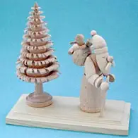 Weihnachtsmann mit Spanbaum, Linde, Linksdrechselarbeit Weihnachtsmann und Spanbaum (Linksdrechselarbeit)